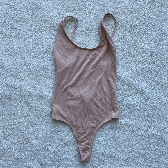 Babaton (aritzia) low back body suit - Picture 1 of 6